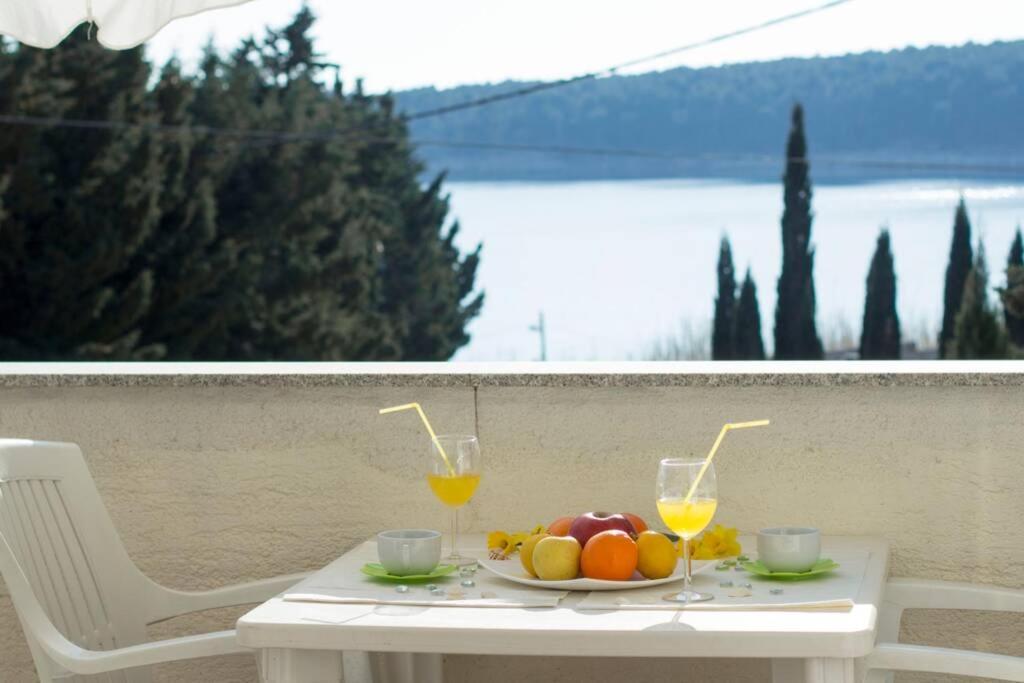 Sea View Room With Kitchen, Balcony&Air Condition Barbat na Rabu Εξωτερικό φωτογραφία